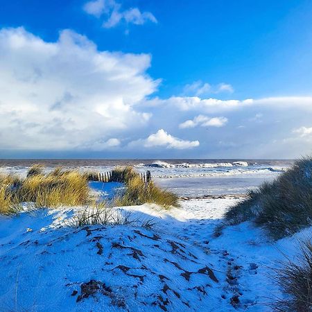 Lapwing 60, Scratby - California Cliffs, Parkdean, Sleeps 6, Bed Linen And Towels Included, No Pets Villa Great Yarmouth Buitenkant foto