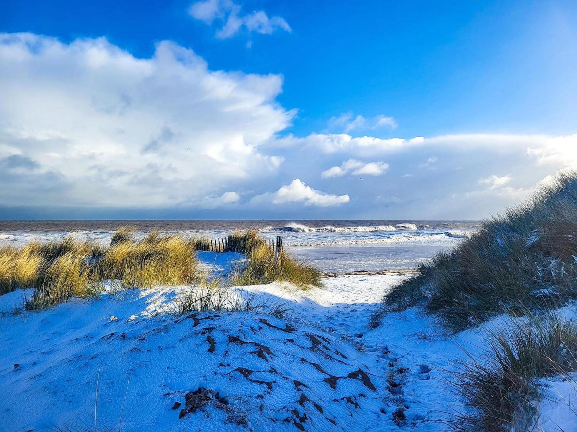 Lapwing 60, Scratby - California Cliffs, Parkdean, Sleeps 6, Bed Linen And Towels Included, No Pets Villa Great Yarmouth Buitenkant foto